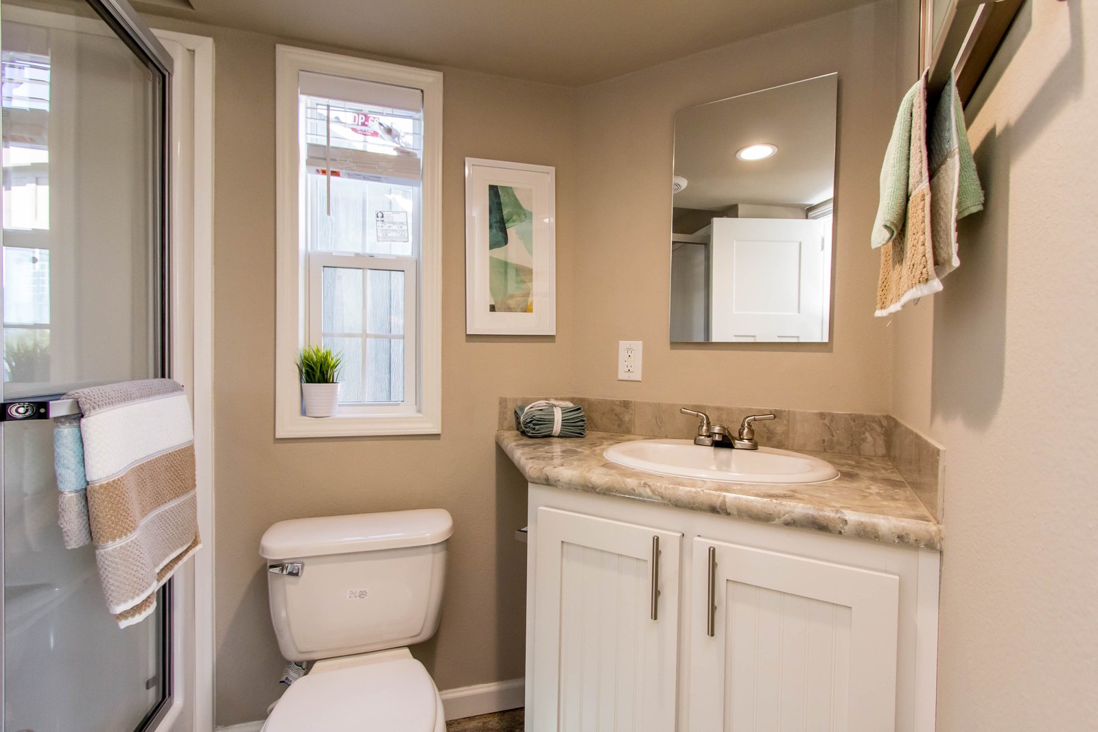 APS-527B example - bathroom